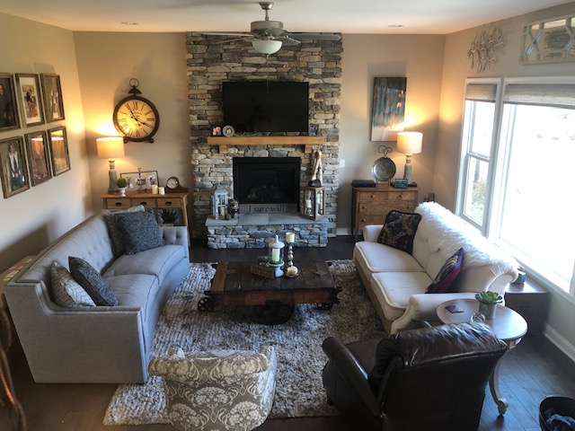family room interior decorator Cincinnati OH
