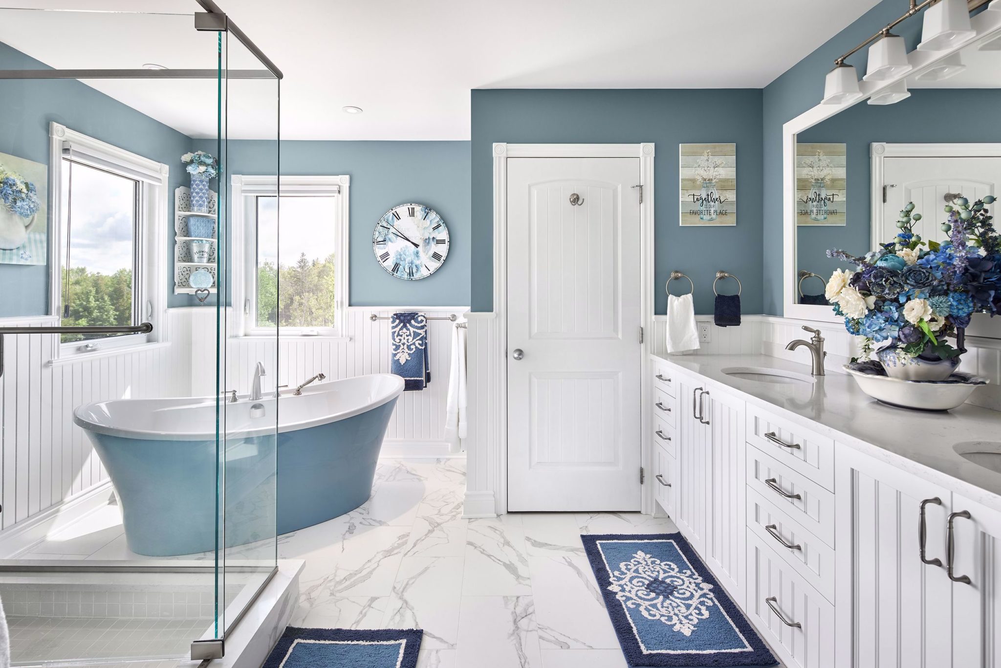 Dress Up Your Guest Bathroom With These Tips