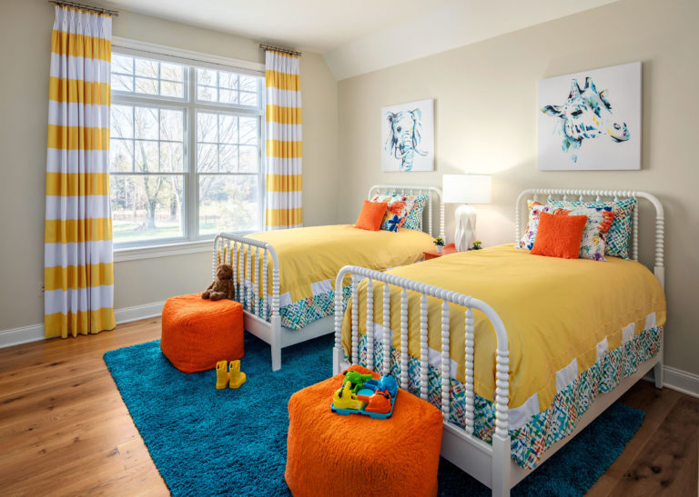 colorful guest bedroom for kids