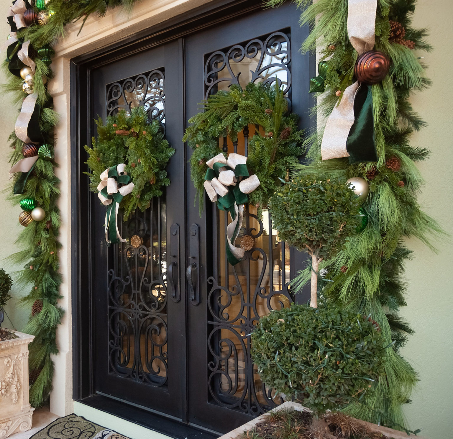 holiday reefs and decor on a door
